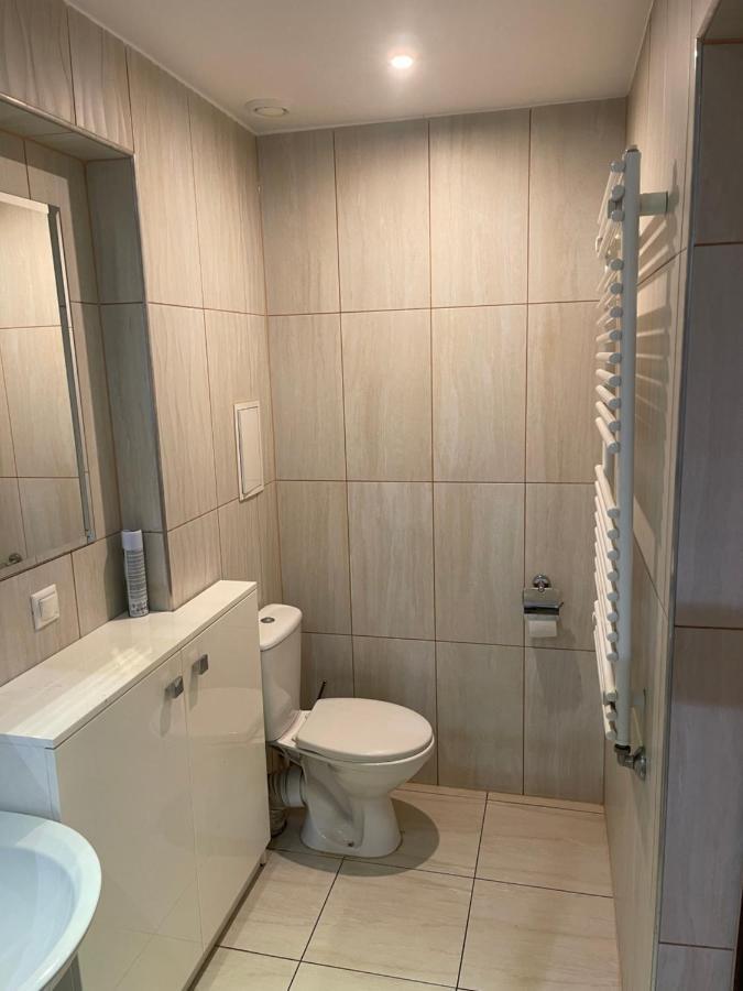 Gintautas Apartment Šiauliai Exteriör bild